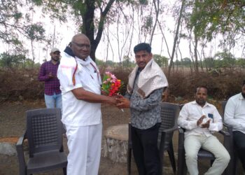 भालेर येथील कन्या विद्यालयात निवडी बद्दल सत्कार