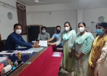 कोळदा व खापर गटातुन डॉ.सुप्रिया गावीत तर कोपर्ली गटातुन ऍड.राम रघुवंशी यांचे नामांकन दाखल