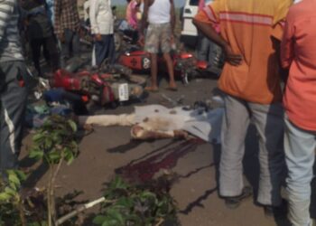 तळोदा तालुक्यातील तळवे जवळ दोन मोटारसायकलिंच्या अपघातात ४ जणठार