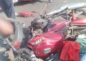 मुलगा मृत्यू झाल्याचे समजताच आईचाही झाला मृत्यु, तळवे रस्त्यावरील दुचाकींचा अपघातात ५ जण ठार