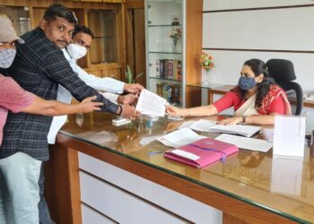 विवाहितेस आत्महत्येस प्रवृत्त करणाऱ्यावर कठोर कारवाई करण्याची क्षत्रिय मराठा समाजाची मागणी