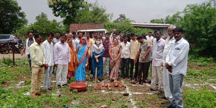 जुवानी येथे जि.प.अध्यक्षांच्या हस्ते अंगणवाडी भूमिपूजन