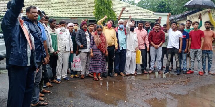 कोरोना नियमांचे पालन करत जागतिक आदिवासी दिन साजरा होणार शहादा येथे बैठकीत आदिवासी एकता परिषदेच्या वतीने करण्यात आले जाहिर