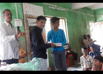 परशुराम संस्कार सेवा संघातर्फे गुणवंत विद्यार्थ्यांचा गौरव