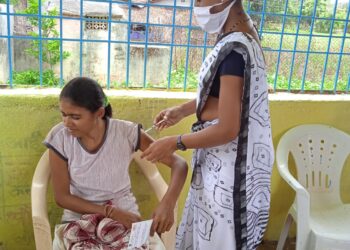 उमराणी बु येथे कोरोना प्रतिबंधक लसीकरण शिबिरात 175 लोकांचे झाले लसीकरण