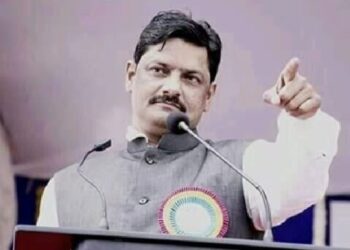 गझलकारांनी सकारात्मक दृष्टीने व्यक्त व्हायला हवे: नितीन देशमुख