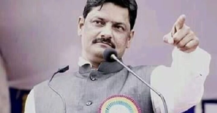 गझलकारांनी सकारात्मक दृष्टीने व्यक्त व्हायला हवे: नितीन देशमुख