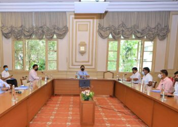 पर्यटन मंत्री आदित्य ठाकरे यांची तोरणमाळ विकासासंदर्भात तातडीची बैठक