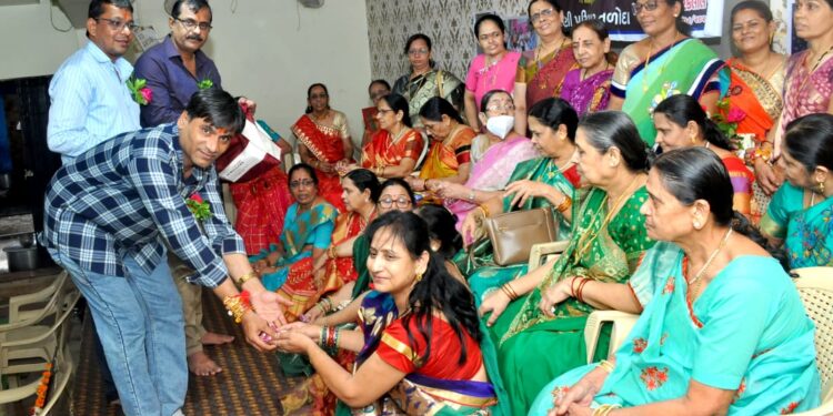 तळोदा शहरातील सोनगडवाला परिवाराने साजरा केला आगळा वेगळा रक्षाबंधन