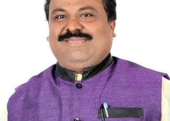 प्रवासी महासंघाच्या नंदुरबार तालुकाध्यक्षपदी महादू हिरणवाळे