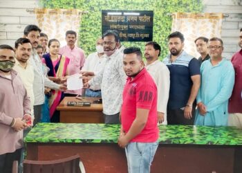 नवापूर पालिकेच्या कार्यालयात २७ ऑगस्ट रोजी नियोजन शून्य कारभार व सफाई कामगारांच्या प्रश्नासाठी  भाजपातर्फे ‘ कचराफेक ‘ आंदोलन