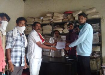 वनविभागाने केलेल्या कारवाईचा निषेध करत आदिवासी टायगर सेनेतर्फे धडगाव व शहादा वनविभागाला दिले निवेदन