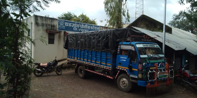 धडगाव पोलिसांनी 9 लाखाची अवैध दारूसह  22 लाखाचा मुद्देमाल केला जप्त, एकास अटक