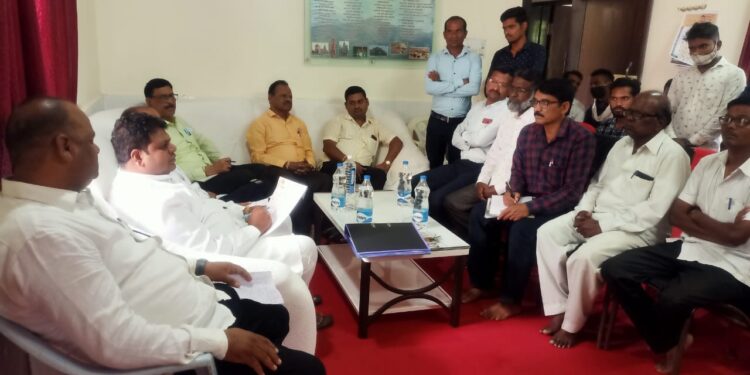 तळोदा येथे राष्ट्रवादी काँग्रेस पार्टीची आढावा बैठक