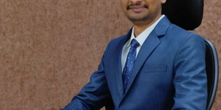 नंदुरबार व शहादा येथील शिक्षकांच्या भावाचे  यूपीएससीच्या परीक्षेत यश