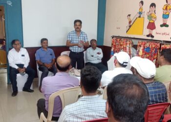 आर्चरी फेडरेशन ऑफ इंडियाचे सचिव डॉ. प्रमोद चांदूरकर यांची नंदुरबार येथे भेट