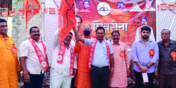 जिल्हयाला मंत्रीपद मिळाले मात्र  विकास शून्यः माजी आ.चंद्रकांत रघुवंशी
