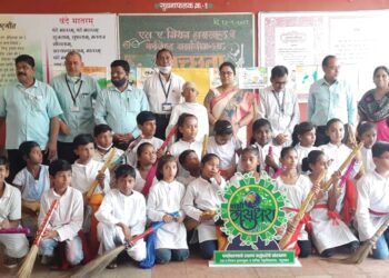 एस. ए. मिशन हायस्कूल येथे महात्मा गांधी व लाल बहाद्दूर शास्त्री जयंती निमित्त विविध कार्यक्रमांचे आयोजन