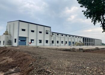 नांदरखेडा येथे वनश्री जिनिंगचे उदघाटन व वनश्री सूतगिरणीचा भूमिपूजन सोहळा