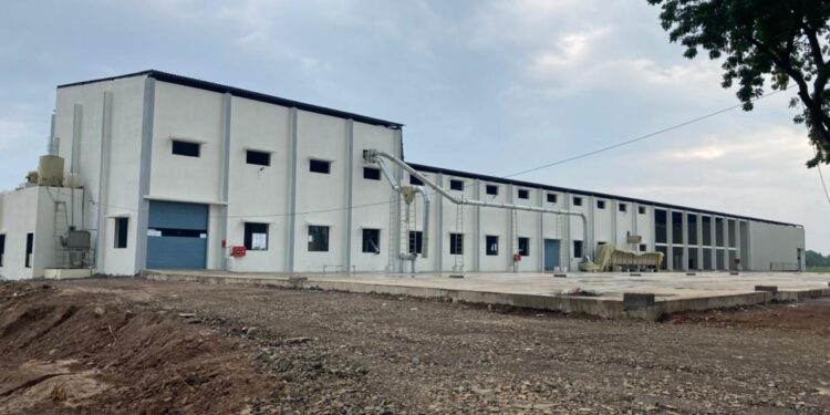 नांदरखेडा येथे वनश्री जिनिंगचे उदघाटन व वनश्री सूतगिरणीचा भूमिपूजन सोहळा