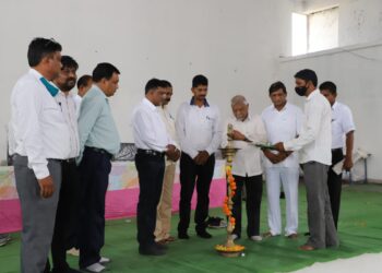 बोगस आदिवासींची घुसखोरी रोखण्यासाठी समाजातील सर्व घटकांनी जागृत पणे कार्य करावे : बोगस आदिवासी व जात चोर  या परिसंवादात मान्यवरांचे प्रतिपादन