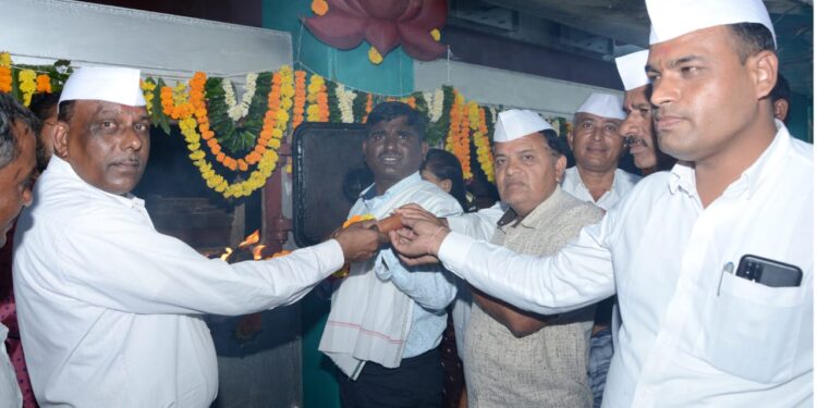 समशेरपुर येथे आयान मलटीट्रेड एल.एल.पी. साखर कारखान्याचा बाॅयलर अग्नी प्रदिपन उत्साहात