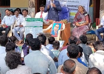 विधी सेवा सामान्य नागरिकांचा अधिकार:  न्यायाधीश व्ही.पी. शिंदे यांचे प्रतिपादन