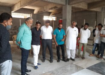 पालिकेच्या नूतन वास्तूचे बांधकाम प्रगतिपथावर; माजी आ.चंद्रकांत रघुवंशी यांच्याकडून पाहणी