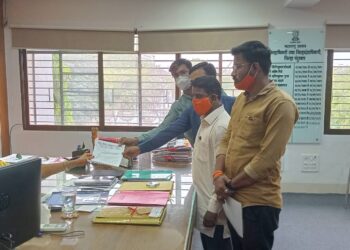 चिनी फटाके तसेच देवी-देवता आणि राष्ट्र पुरुषांची चित्रे असलेली फटाके विक्री करणाऱ्यांवर कडक कारवाई करा : हिंदु सेवा सहाय्य समितीची मागणी