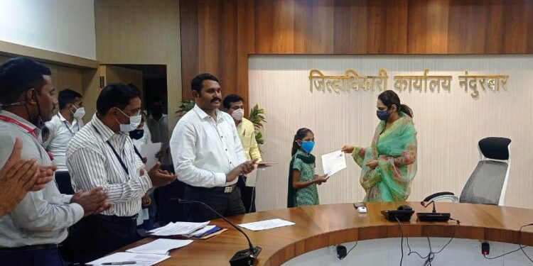 मिशन वात्सल्य योजने’ची प्रभावीपणे अंमलबजावणी करावी : जिल्हाधिकारी मनीषा खत्री