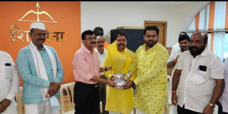 धुळे आणि नंदुरबार जिल्ह्यात यश संपादन करा : शिवसेना नेते खा. संजय राऊत