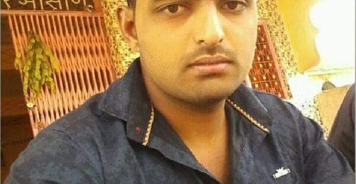 लळींग घाटात ट्रकला पिकअप वाहन धडकल्याने आसाने येथील युवक ठार तर दोनजण जखमी