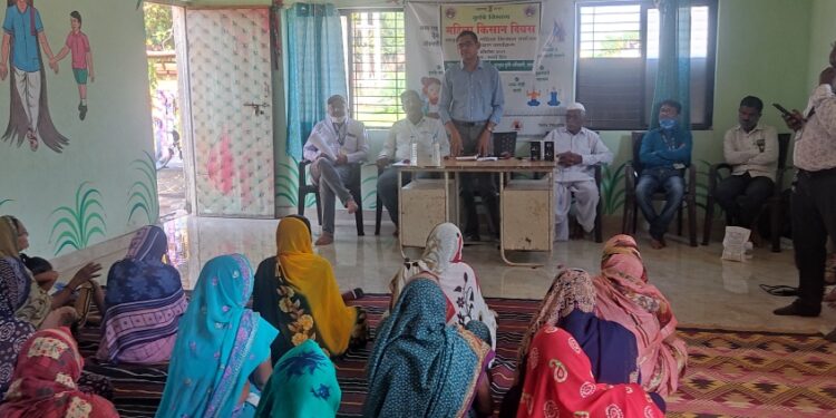 काथर्दे दिगर येथे महिला किसान दिवस साजरा