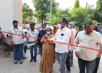 पंचायत समिती नंदुरबारच्या प्रांगणात- स्वयं सहायता समूहांचे खाद्यपदार्थ स्टॉल