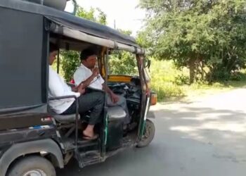 राजबडीॅ अंतर्गत 2 व 3 नोव्हेंबर रोजी विविध गावांमध्ये  कोरोना लसीकरण शिबिर, दवंडीद्वारे होते जनजागृती