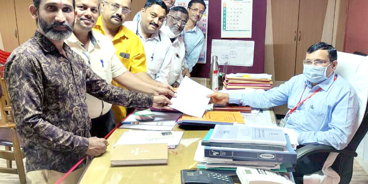 रझा अकादमीवर बंदी घालण्याची विश्व हिंदू परिषद, बजरंग दलची मागणी