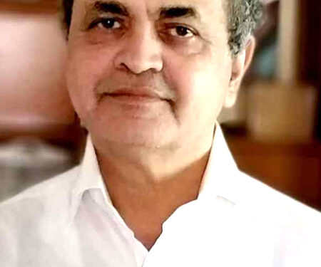 नेत्रतज्ञ डॉ.अनिल शाह यांना बेस्ट ऍकेडमी प्रायव्हेट प्रॅक्टिशनर अवॉर्ड