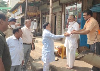 नवापूर शहरातील नागरिकांची आमदार शिरीष कुमार नाईक यांनी घेतली सदिच्छा भेट