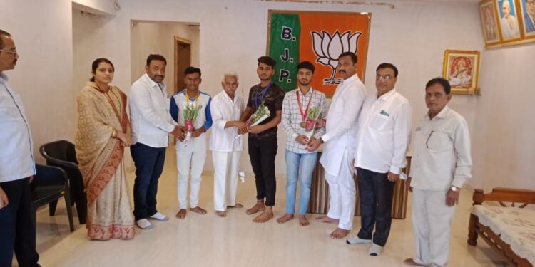 तळोदा येथील खेळाडूंचे आंतरराष्ट्रीय स्पर्धेसाठी निवड