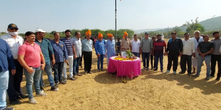 खानदेशातील सुपुत्राला मिळाला सर्वात मोठ्या अश्व यात्रेच्या शुभारंभ करण्याचा मान