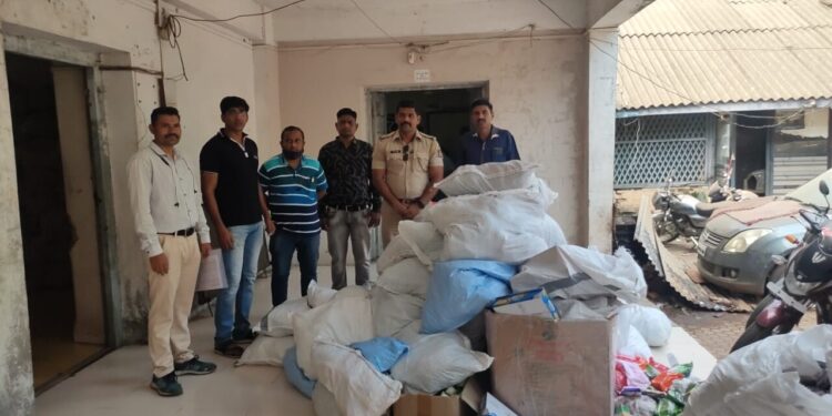 नंदुरबार शहरात अवैध गुटख्यासह चार लाखांचा मुद्देमाल जप्त