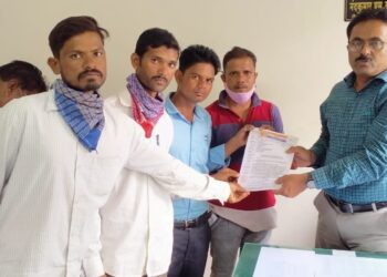 एकलव्य मॉडेल रेसिडेंशीयल स्कुलमध्ये शिक्षक भरती त्वरित करा : बिरसा फायटर्स