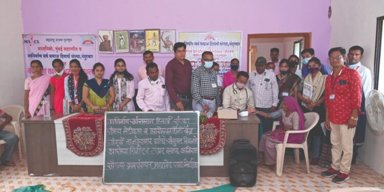 भिलाईपाडा येथे हरघर दस्तक अभियानांतर्गत आरोग्य व लसीकरण शिबिर, नवनिर्माण सर्व समाज हितार्थ संस्थेचा उपक्रम