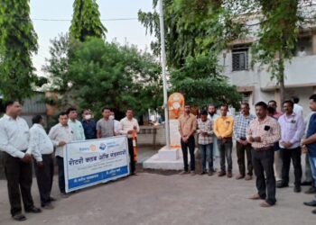 रोटरी क्लब नंदनगरीतर्फे संविधान दिन साजरा,मुंबई हल्ल्यातील शहीद पोलीसांना अभिवादन