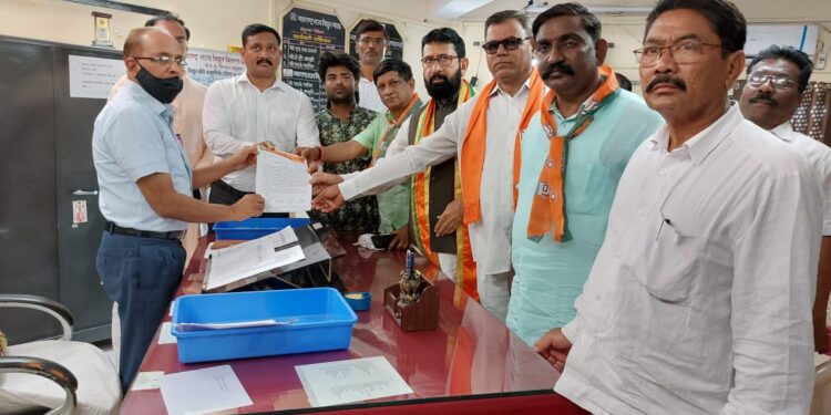 शेतकऱ्यांच्या शेतातील विज तोडणी तातडीने थांबवा: भाजपा किसान मोर्चाची मागणी