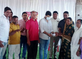 माळीवाडा परिसरात ५० जणांचे लसीकरणासह ४५० जणांना कोविन पासचे वितरण