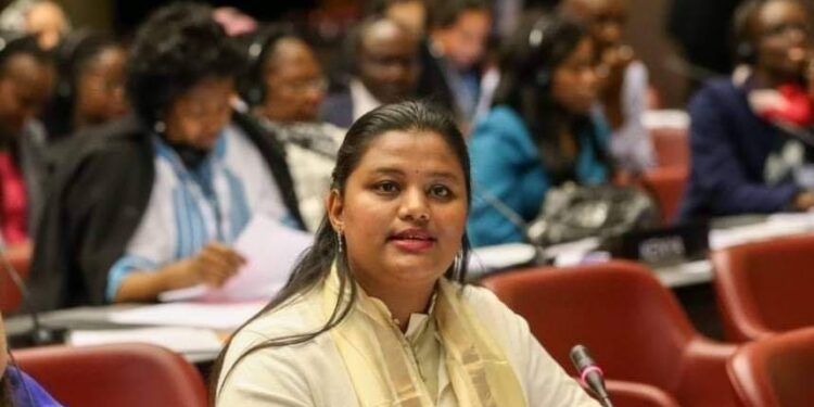 आदिवासी विकासच्या निधी खर्चाबाबतची खोटी प्रमाणपत्र देणाऱ्या अधिकाऱ्यांवर कारवाई करा: हिवाळी अधिवेशनात खा.डॉ.हिना गावित यांची मागणी