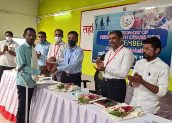 नंदूरबार येथे जागतिक अपंग दिनानिमित्त तहसील कार्यालयात दिव्यांग मेळावा उत्साहात