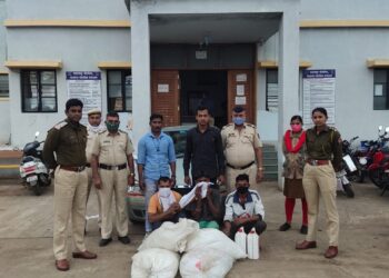 शहादा येथे स्पिरीट व एक लाख २१ हजाराचा मुद्देमालासह तिघांना अटक
