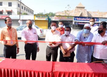 नंदूरबार तहसील कार्यालयातर्फे राष्ट्रीय ग्राहक दिनानिमित्त माहिती प्रदर्शनाचे उद्घाटन